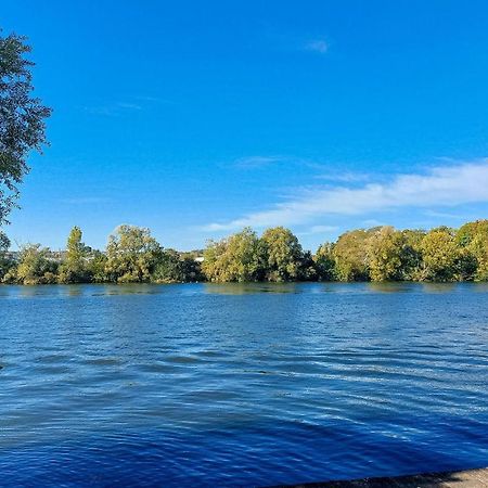 Awesome Apartment In Triel-Sur-Seine With Kitchen 外观 照片