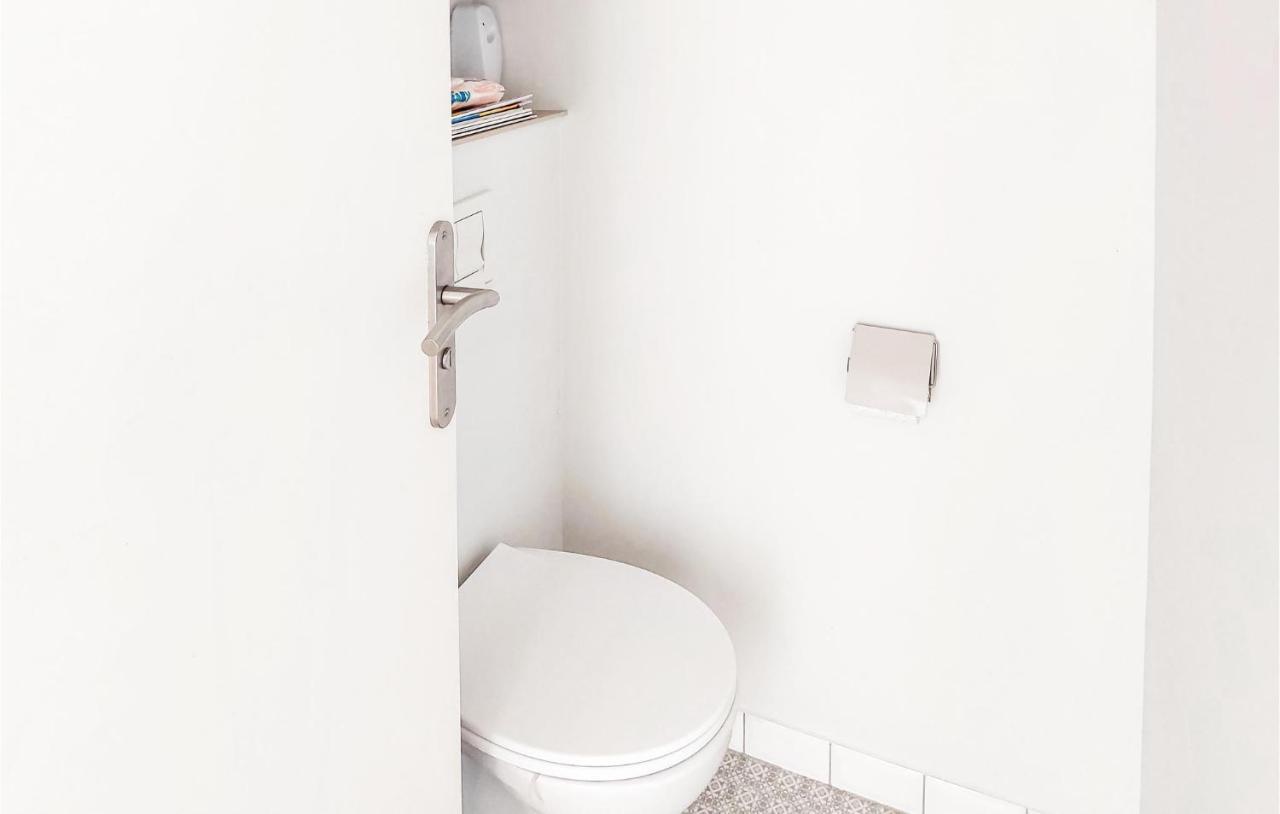 Awesome Apartment In Triel-Sur-Seine With Kitchen 外观 照片